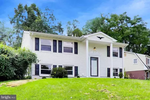 4401 Kentmore Dr, Woodbridge, VA 22193
