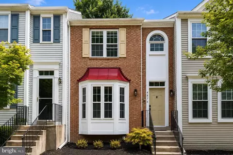 4876 Ebb Tide Ct, Dumfries, VA 22025