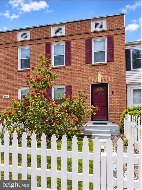 2908 Wren Ct, Woodbridge, VA 22191