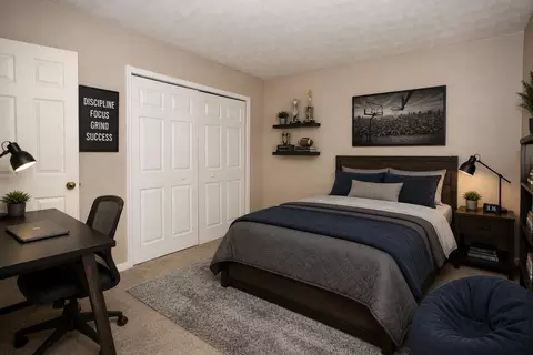 Bedroom - 10412 Labrador Loop, Manassas, VA 20112 photo 3 of 13