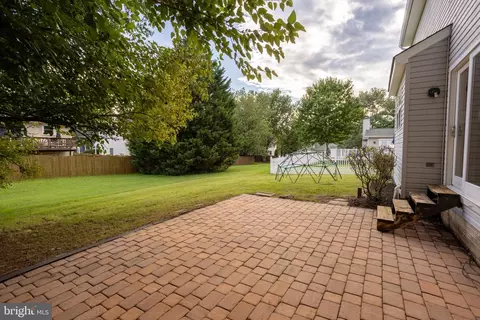 Exterior - 10412 Labrador Loop, Manassas, VA 20112 photo 3 of 6
