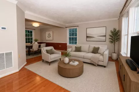 Living - 10412 Labrador Loop, Manassas, VA 20112 photo 1 of 12