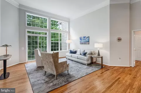Living - 9450 Raith Ct, Bristow, VA 20136 photo 1 of 3