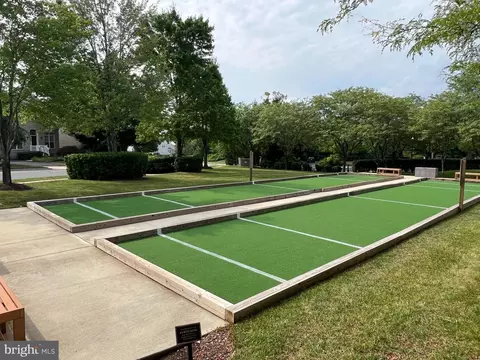 View/Area - 9450 Raith Ct, Bristow, VA 20136 photo 3 of 5
