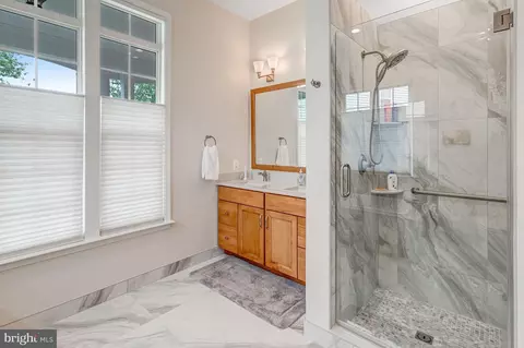 Bath - 9450 Raith Ct, Bristow, VA 20136 photo 1 of 4