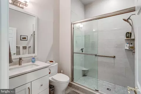 Bath - 9450 Raith Ct, Bristow, VA 20136 photo 3 of 4
