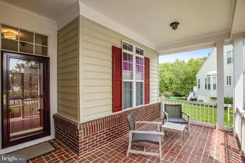 Exterior - 9450 Raith Ct, Bristow, VA 20136 photo 4 of 12