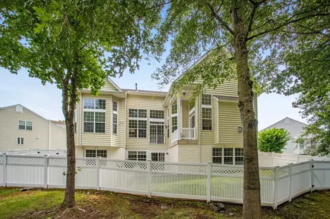 Exterior - 9450 Raith Ct, Bristow, VA 20136 photo 9 of 12