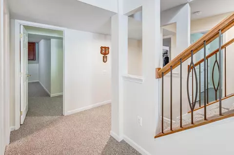 Entry Way - 9450 Raith Ct, Bristow, VA 20136 photo 2 of 2