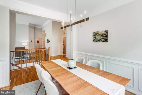 Dining - 9450 Raith Ct, Bristow, VA 20136 photo 2 of 3