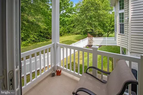 Exterior - 9450 Raith Ct, Bristow, VA 20136 photo 5 of 12