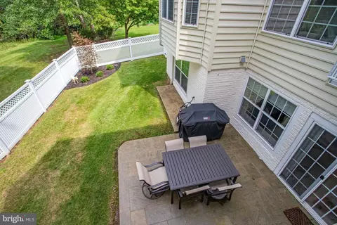 Exterior - 9450 Raith Ct, Bristow, VA 20136 photo 6 of 12