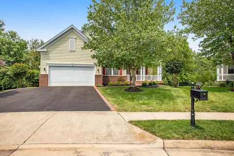 Exterior - 9450 Raith Ct, Bristow, VA 20136 photo 2 of 12