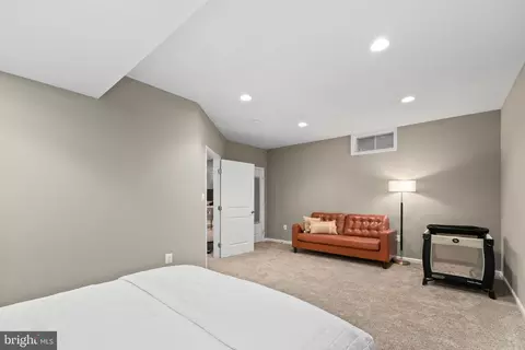 Bedroom - 9054 Roaring Spring Loop, Bristow, VA 20136 photo 7 of 7