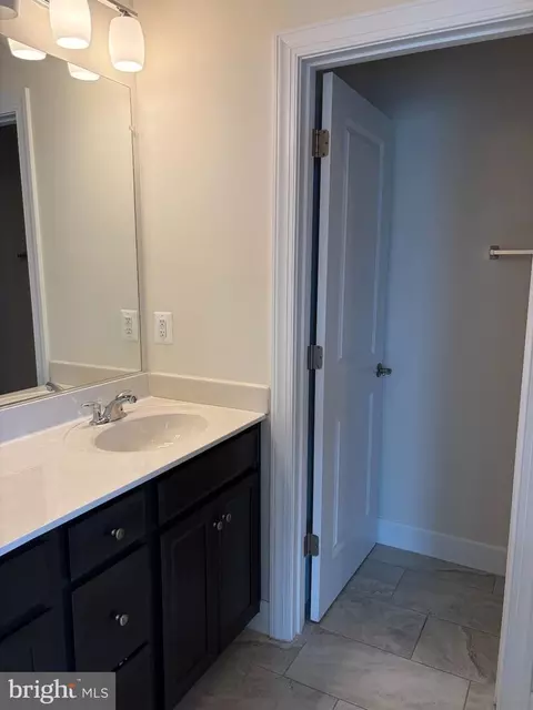 Bath - 13845 Litespeed Way, Gainesville, VA 20155 photo 3 of 3