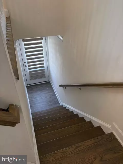 Entry Way - 13845 Litespeed Way, Gainesville, VA 20155 photo 4 of 7