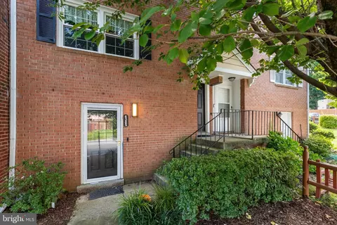 4305 Ensbrook Ln, Woodbridge, VA 22193