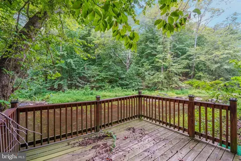 Exterior - 17724 Batestown Rd, Dumfries, VA 22025 photo 6 of 7