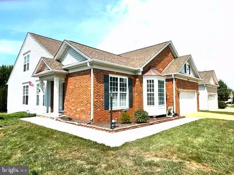12206 Eddystone Ct, Woodbridge, VA 22192