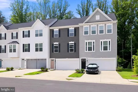 4522 Dale Creek Way, Woodbridge, VA 22193