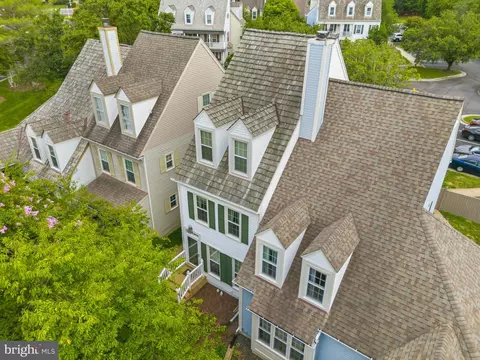 View/Area - 12835 Mill Brook Ct, Woodbridge, VA 22192 photo 2 of 3