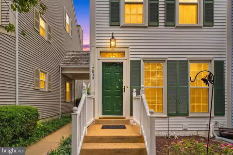 Exterior - 12835 Mill Brook Ct, Woodbridge, VA 22192 photo 5 of 5