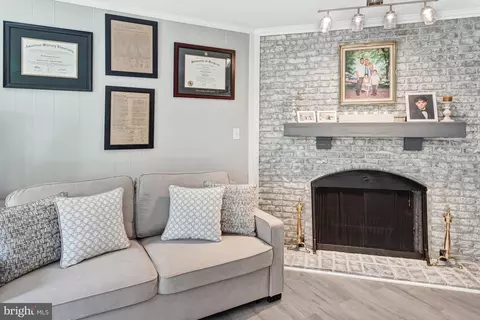 Other - 3237 Riverview Dr, Triangle, VA 22172 photo 2 of 4