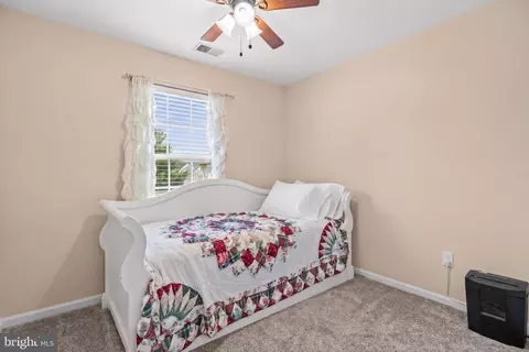 Bedroom - 9087 Slate Stone Loop, Bristow, VA 20136 photo 2 of 5