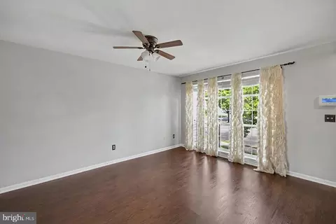 Living - 9087 Slate Stone Loop, Bristow, VA 20136 photo 1 of 2