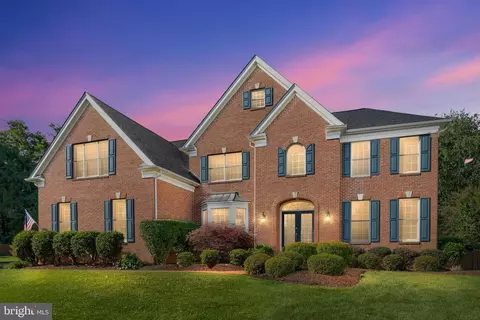 5404 Emmys Mill Ct, Haymarket, VA 20169