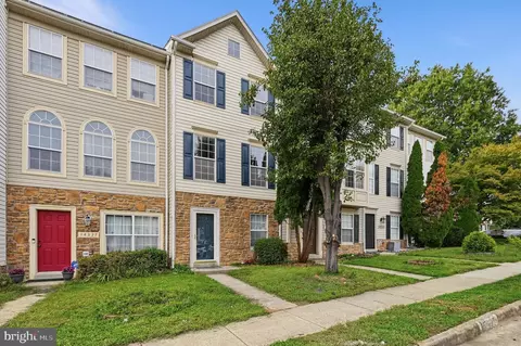 14339 Madrigal Dr, Woodbridge, VA 22193