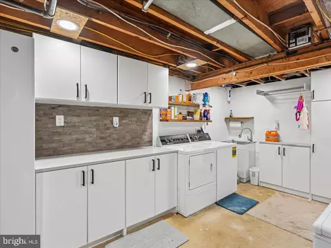 Other - 7704 Huron Dr, Gainesville, VA 20155 photo 6 of 13