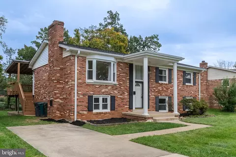 14822 Darbydale Ave, Woodbridge, VA 22193