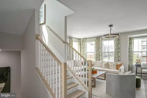 Entry Way - 11324 Hypatia Loop, Manassas, VA 20109 photo 6 of 11