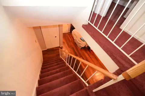 Entry Way - 7851 Brookview Ct, Manassas, VA 20109 photo 3 of 5