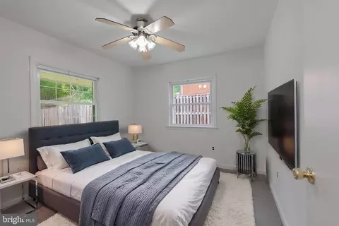 Bedroom - 18724 Kerill Rd, Triangle, VA 22172 photo 5 of 9