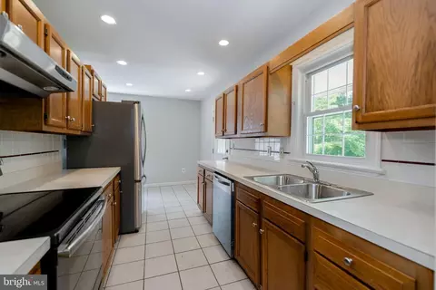 Other - 18724 Kerill Rd, Triangle, VA 22172 photo 2 of 5