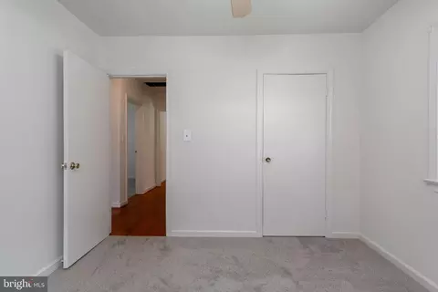 Bedroom - 18724 Kerill Rd, Triangle, VA 22172 photo 6 of 9