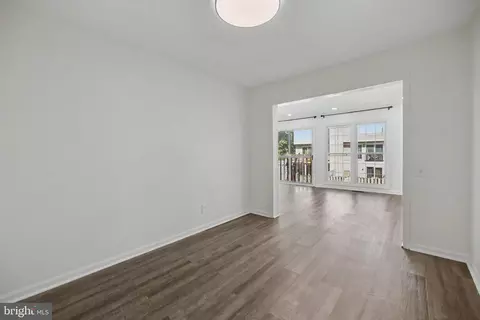 Entry Way - 11198 Privates Ct, Manassas, VA 20109 photo 1 of 11