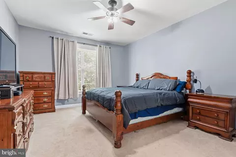 Bedroom - 5501 Evesham Ct, Woodbridge, VA 22192 photo 5 of 6