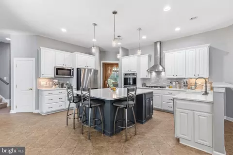 Kitchen - 5501 Evesham Ct, Woodbridge, VA 22192 photo 1 of 7