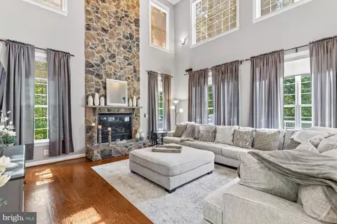 Other - 5501 Evesham Ct, Woodbridge, VA 22192 photo 4 of 18