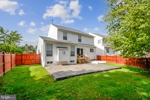 Exterior - 8737 Hackney Dr, Bristow, VA 20136 photo 5 of 9