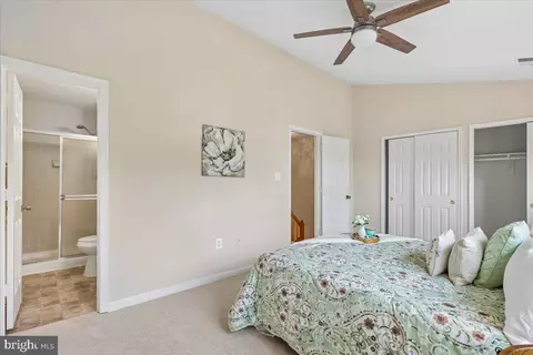 Bedroom - 11293 Kessler Pl, Manassas, VA 20109 photo 2 of 8