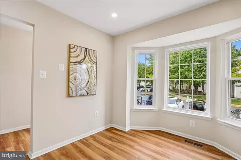 Entry Way - 11293 Kessler Pl, Manassas, VA 20109 photo 2 of 4