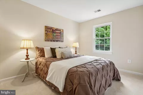 Bedroom - 11293 Kessler Pl, Manassas, VA 20109 photo 5 of 8