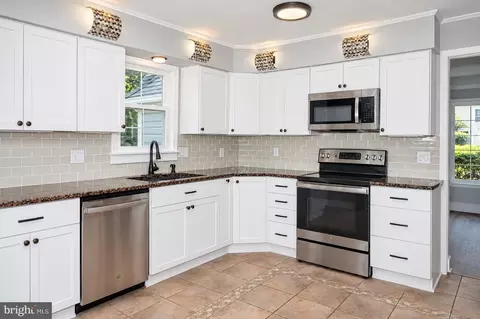 Kitchen - 15272 Mimosa Trl, Dumfries, VA 22025 photo 1 of 1