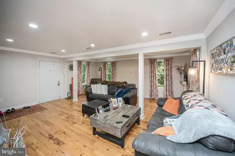 Other - 3932 Oakdale Cir, Triangle, VA 22172 photo 3 of 13
