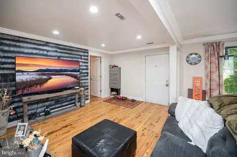 Other - 3932 Oakdale Cir, Triangle, VA 22172 photo 2 of 13