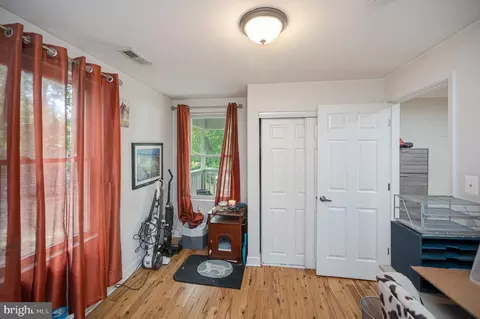 Other - 3932 Oakdale Cir, Triangle, VA 22172 photo 8 of 13